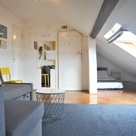 Apartment Santos - Upper Loft With River View Lisbon